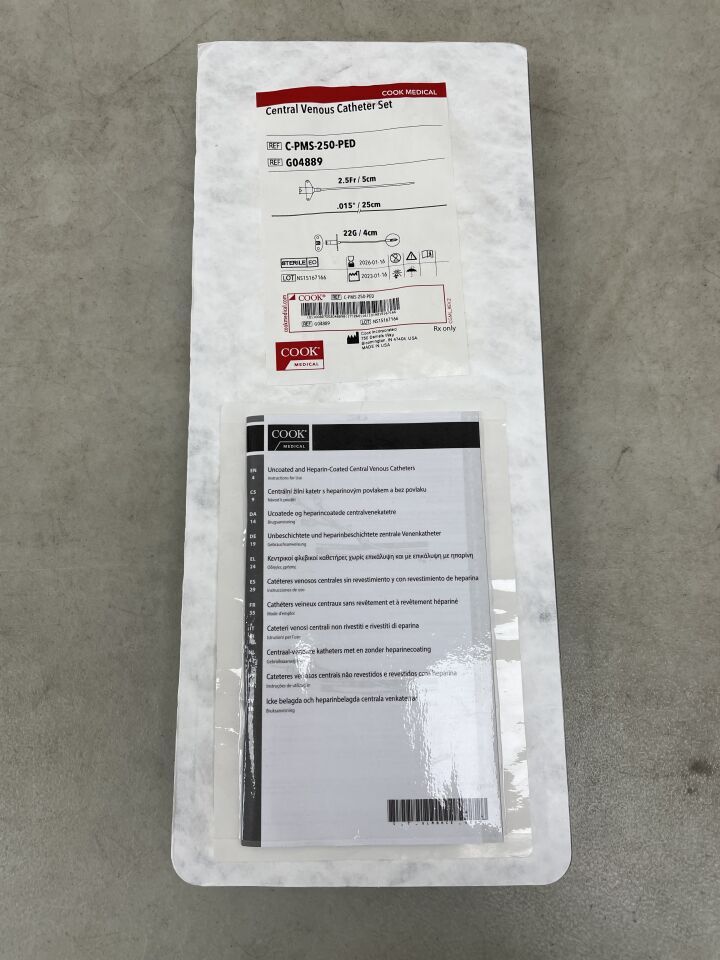 G04889 - COOK - Central Venous Catheter Sets - Single-Lumen, (EA) - ( Expiry Date: 2026-01-16 )