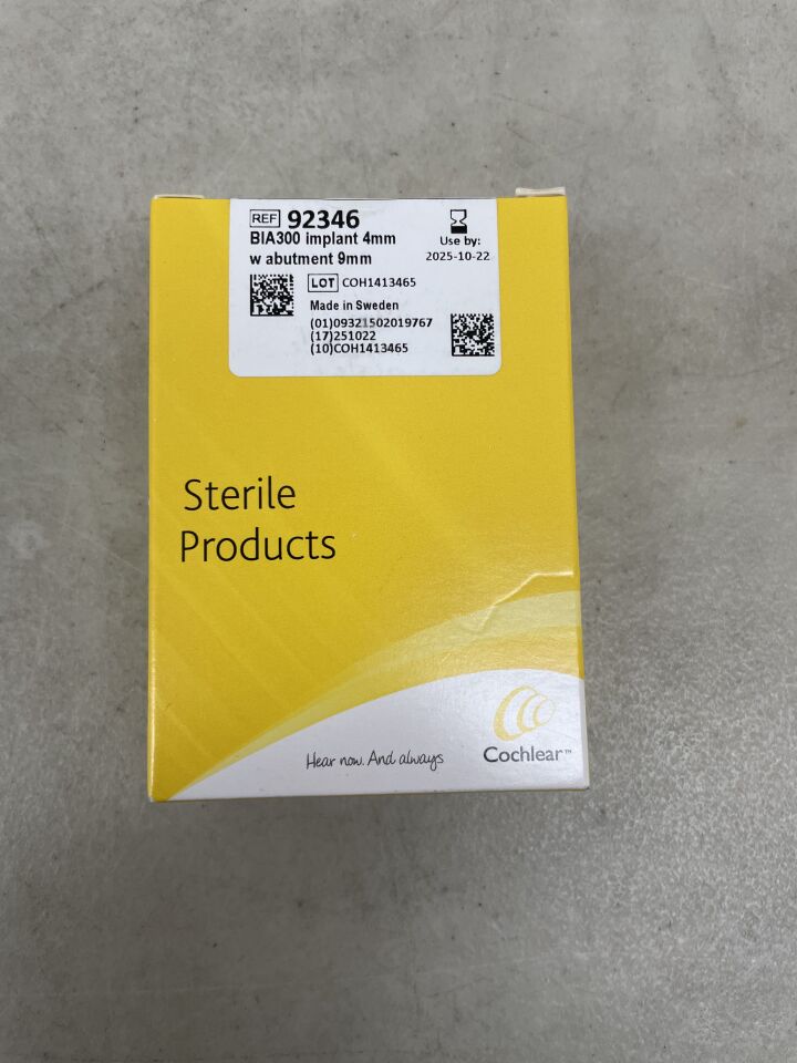 92346 - COCHLEAR - Baha BIA300 Implant, 4mm w/Abutment 9mm, (BX/1) - ( Expiry Date: 2025-10-22 )