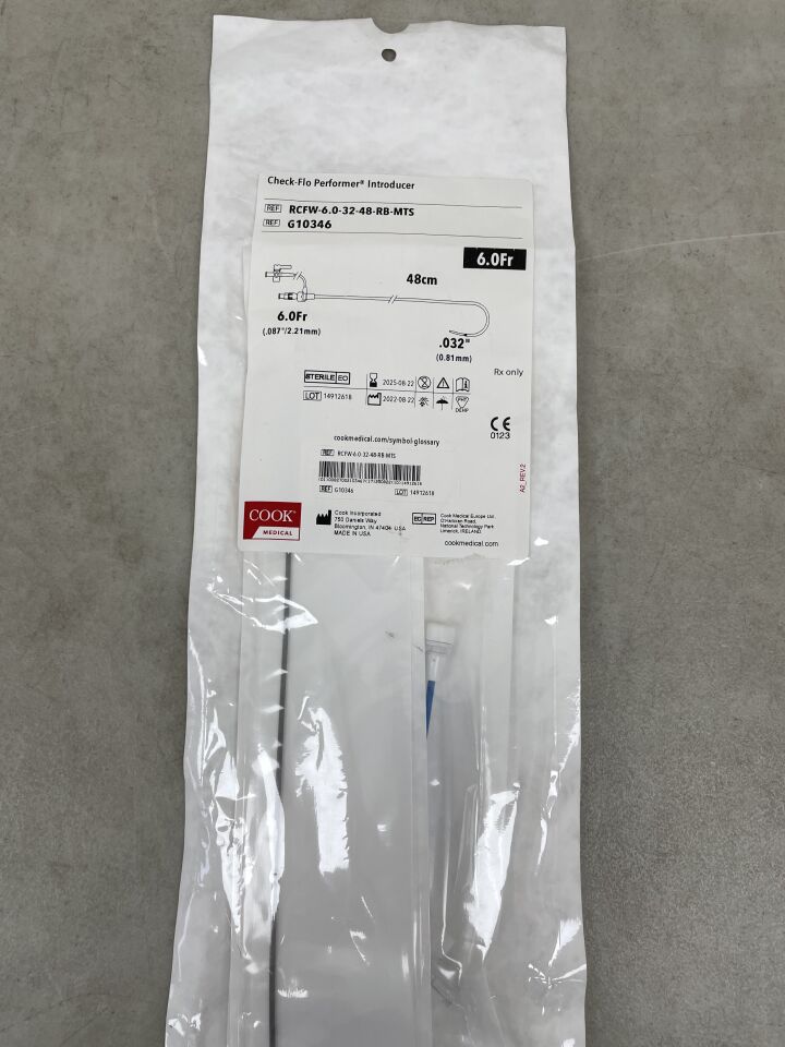 G10346 - COOK - Check-Flo Performer Introducer- 6Fr x .032" x 48cm, (EA) - ( Expiry Date: 2025-08-22 )