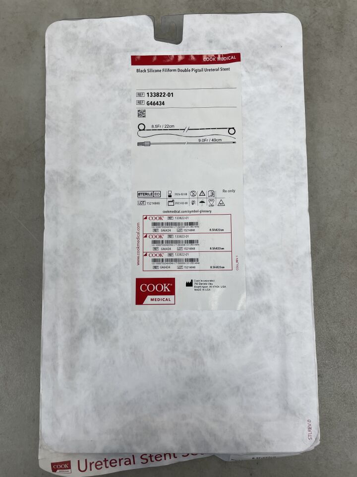 G46434 - COOK - Stent ureteral filiforme de doble cola de cerdo, silicona negra, 8,5 F x 22 cm, (unidad) - (Fecha de caducidad: 08/02/2026)