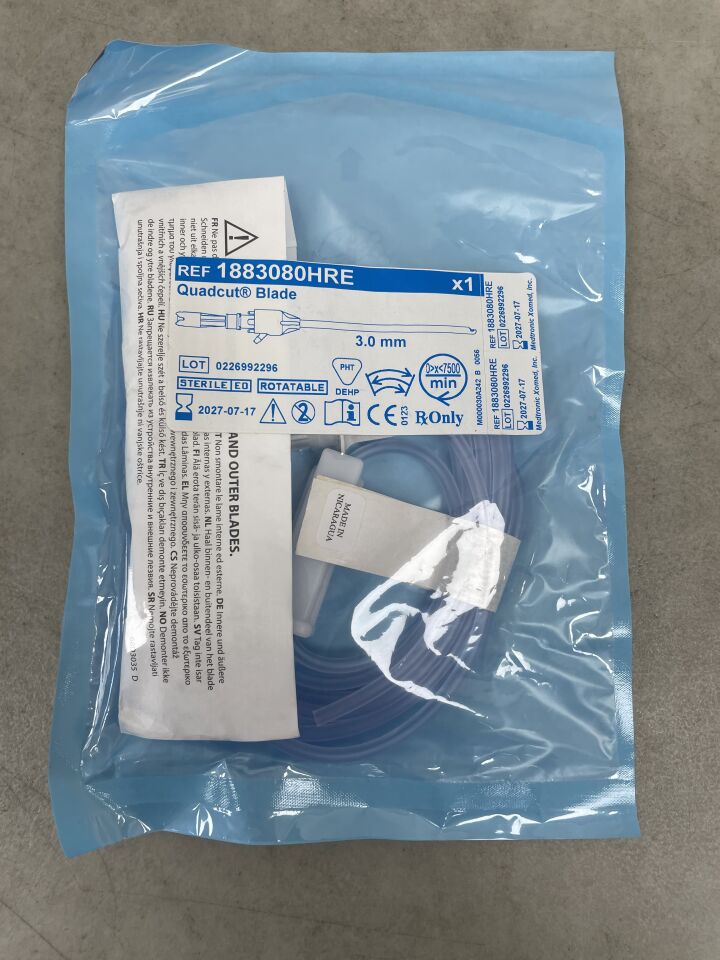 1883080HRE  -  MEDTRONIC  -  Quadcut Straight Shaft Blade, 3 mm dia. x 13 cm Length, 360° Rotation , ( EA )  -  ( Expiry Date : 2027-07-17 )