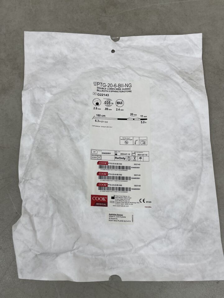 G22143 - COOK - Lumen Wire Guided Billroth II Sphincterotome, 6Fr, 5Fr, 20mm, 11mm, 2.8mm, .035in, (EA) - ( Expiry Date: 2024-07-12 )