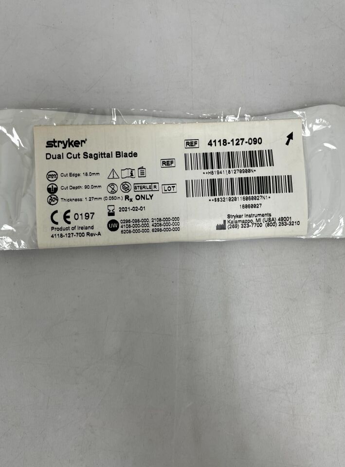 4118-127-090 - STRYKER - Dual-Cut Sagittal Blade 18mm x 90mm x 1.27mm, (EA) - ( Expiry Date: 2025-05-01 )