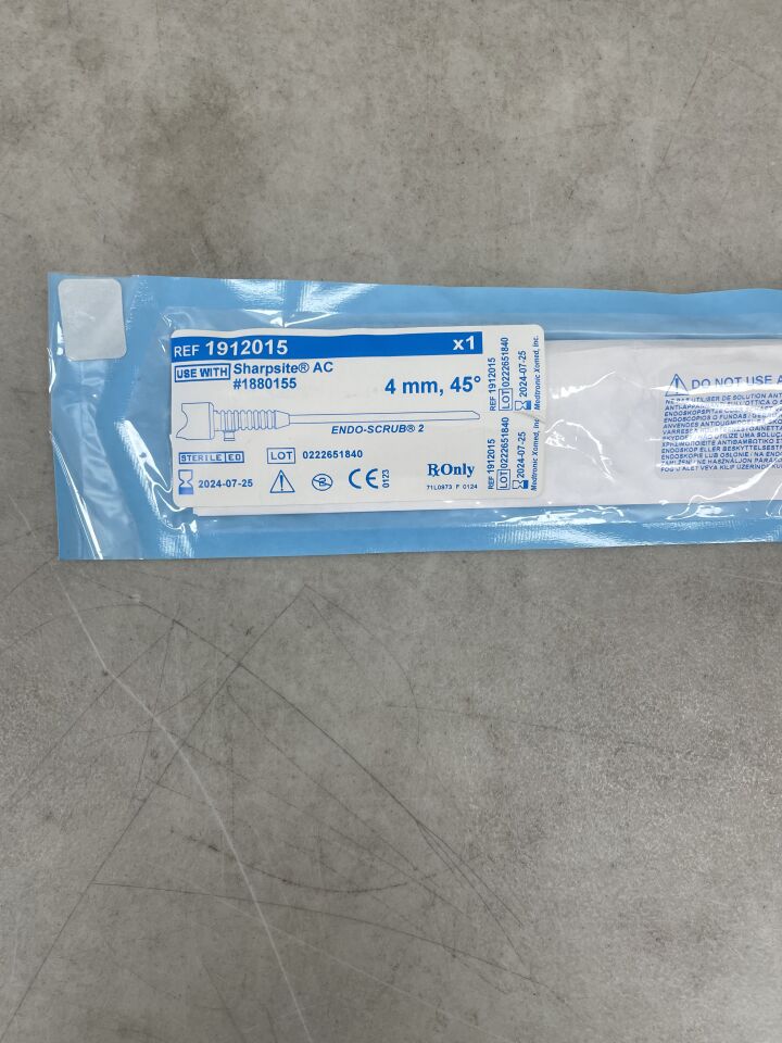 1912015 - MEDTRONIC - Endo-Scrub 2 Cleaning Sheath, For 1880155 Endoscope, 4 mm Size, (EA) - ( Expiry Date: 2024-07-25 )