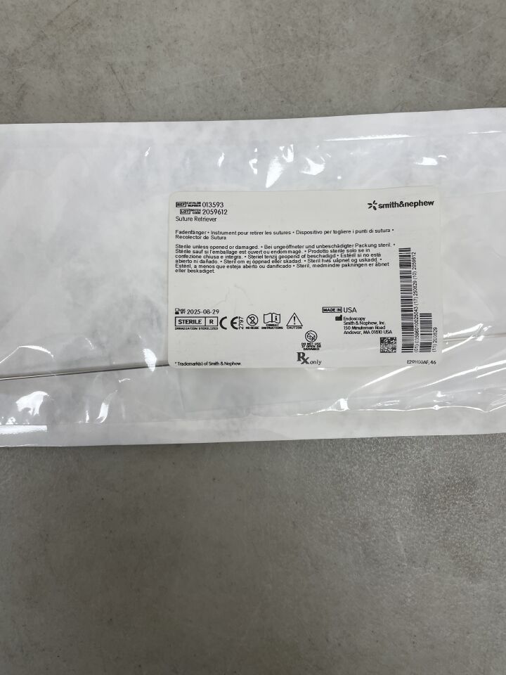 013593 - SMITH & NEPHEW - Suture Retriever, () - ( Expiry Date: 2025-08-29 )
