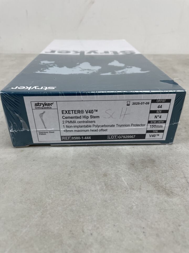 0580-1-444 - STRYKER - EXETER V40 Cemented Hip Stem, 150mm, N4, 44.0 Offset, (BX/1) - ( Expiry Date: 2025-07-09 )