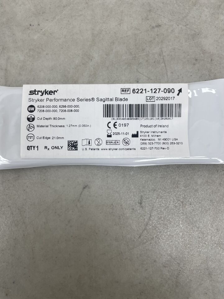 6221-127-090 - STRYKER - System 6 Sagittal Blade: 21mm x 90mm x 1.27mm, (EA) - ( Expiry Date: 2025-11-01 )