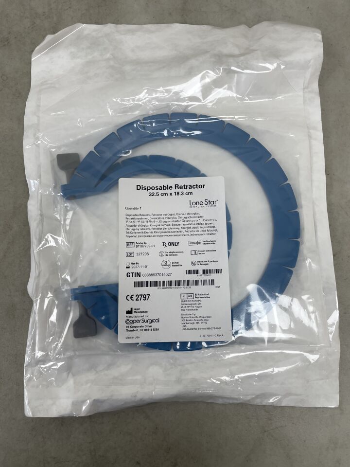 91167709-01 - COOPER SURGICAL - 一次性牽開器 32.5 厘米 x 18.3 厘米，（個）-（有效期至：2027-11-01）