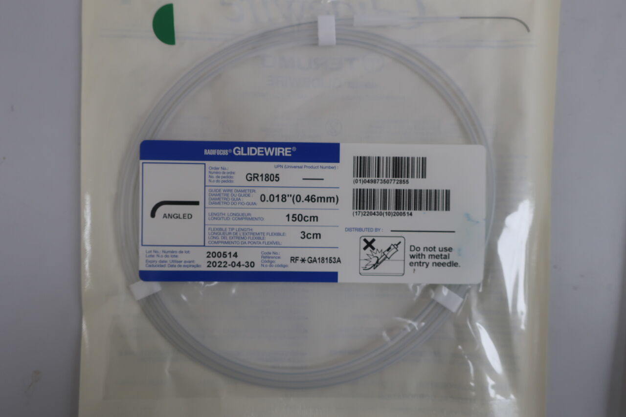 GR1805 - TERUMO - Radifocus Glidewire - Angled - .018" x 150cm x 3cm
, () - ( Expiry Date: 2025-10-31 )