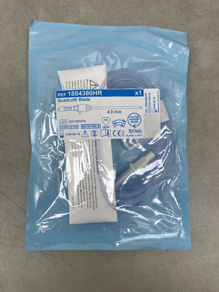 1884380HR  -  MEDTRONIC  -  4.3mm Rotatable Quadcut Blade, 13cm , ( EA )  -  ( Expiry Date : 2029-05-15 )