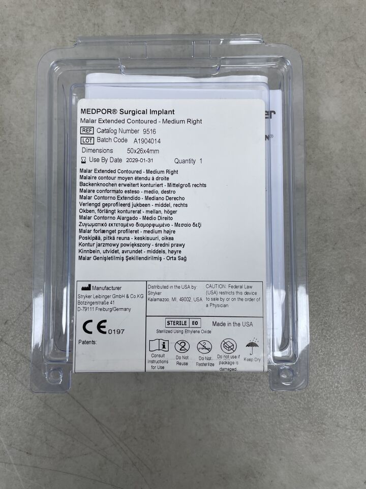 9516  -  STRYKER  -  Medpor Malar Extended Contoured - Medium Right, 50 x 26 x 4mm , ( EA )  -  ( Expiry Date : 2029-01-31 )