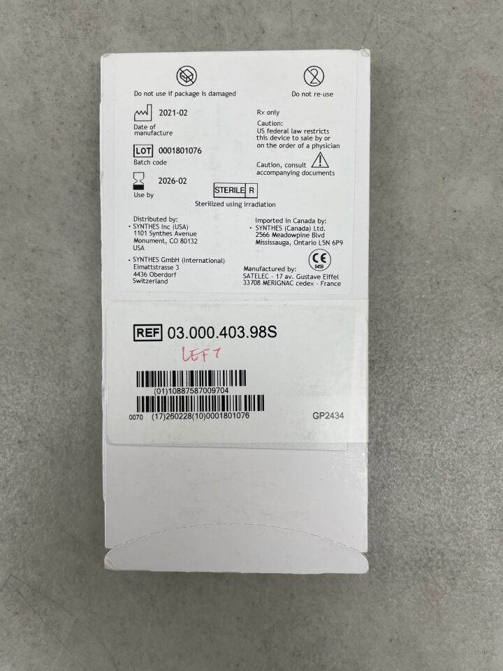 03.000.403.98S - SYNTHES - Left Saw, 17.8 x 15.2 x 4 x 0.6 mm, (EA) - ( Expiry Date: 2026-02-28 )