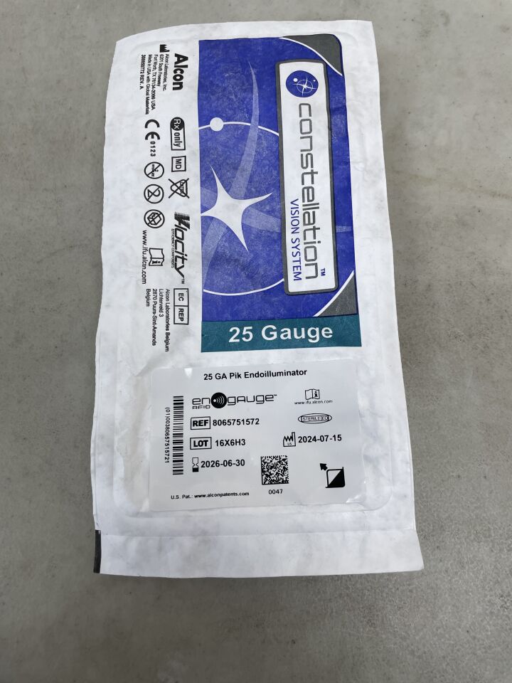 8065751572 - ALCON - Endoiluminador Pik Engauge 25 GA (unidad) - (Fecha de caducidad: 30/06/2026)