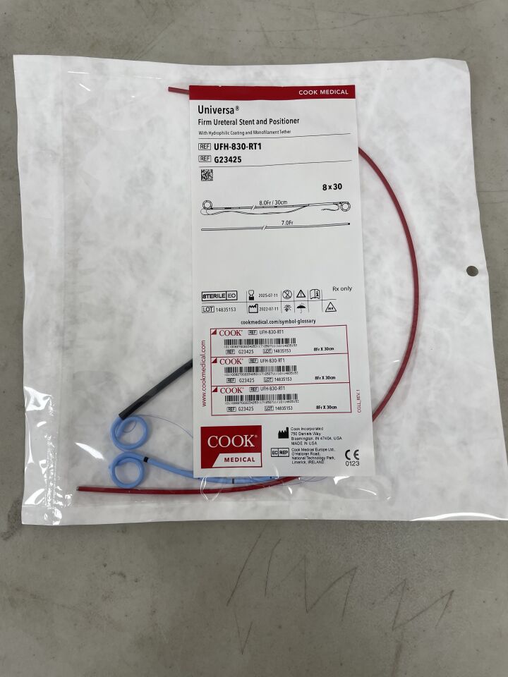 G23425 - COOK - Universa Firm Ureteral Stent & Positioner and Tether 8F x 30cm, (EA) - ( Expiry Date: 2025-07-11 )