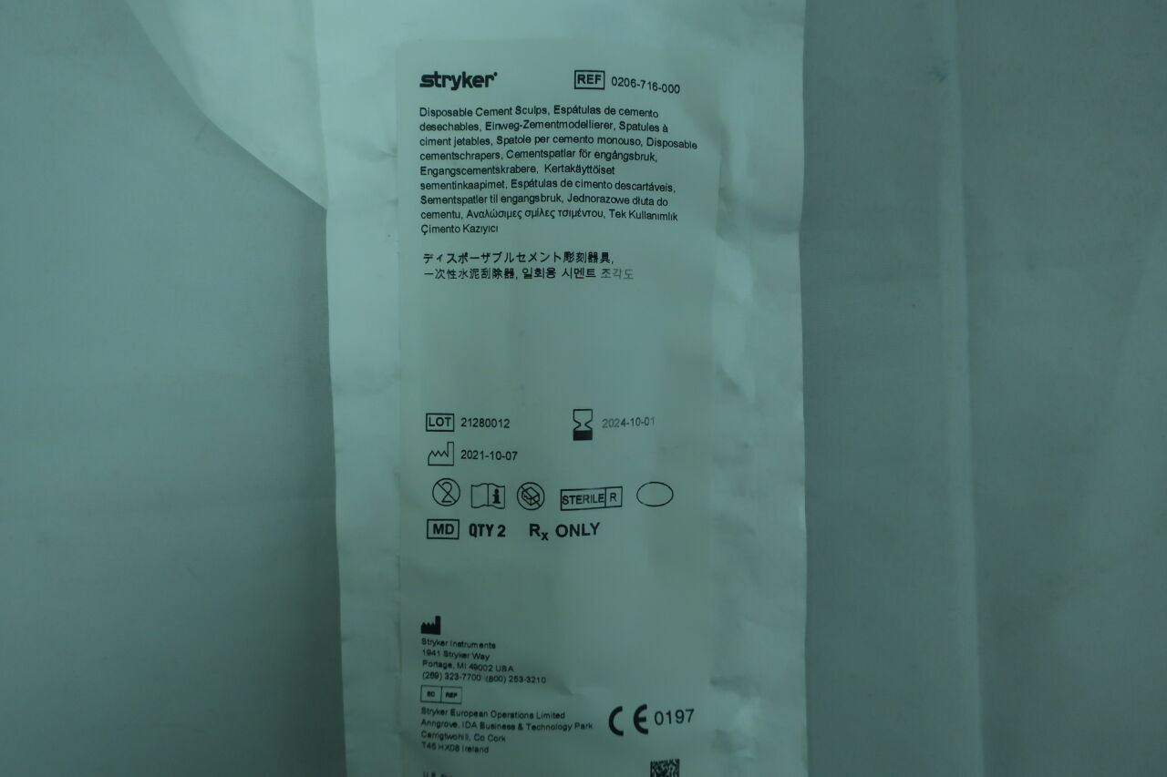 0206-716-000 - STRYKER - Disposable Cement Sculps (2 per pack), (EA) - ( Expiry Date: 2025-12-01 )