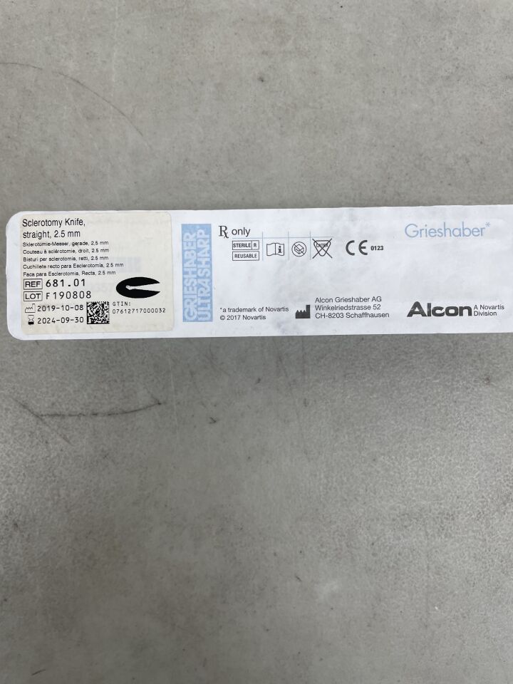 681.01 - ALCON - Grieshaber UltraSharp Scleral Knife, (EA) - ( Expiry Date: 2024-09-30 )