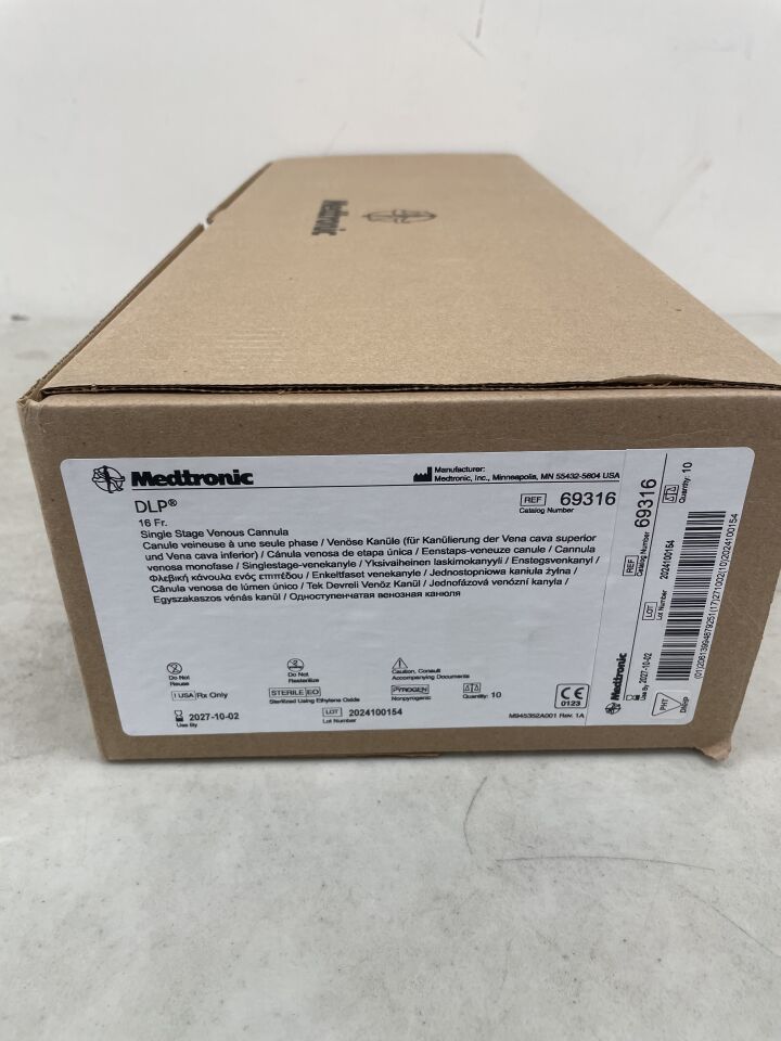 69316  -  MEDTRONIC  -  DLP Single Stage Venous Cannula, Right Angle Metal 16F, 3/8" , ( BX/10 )  -  ( Expiry Date : 2027-10-02 )