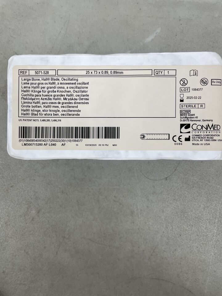 5071-528 - CONMED - Hall Pro Disposable Large Bone Oscillating Saw Blade, 73 L x 25 mm W, 0.89 mm Thickness, (EA) - ( Expiry Date: 2025-02-22 )