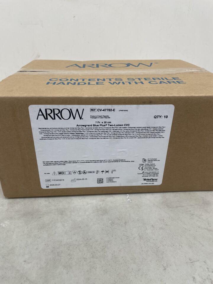 CV-47702-E - TELEFLEX - Two-Lumen Central Venous Catheterization Set with ARROWg+ard Blue PLUS(R) Catheter, (BX/10) - ( Expiry Date: 2026-03-27 )