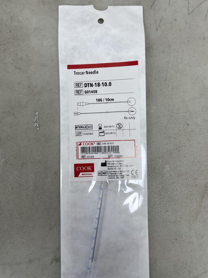 G01458 - COOK - Trocar Needle, 18G x 10cm, (EA) - ( Expiry Date: 2025-08-13 )