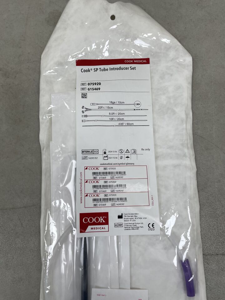 G15469 - COOK - SP Tube Introducer Set, 18G, 20F, 10F, 0.035in, (EA) - ( Expiry Date: 2024-12-06 )