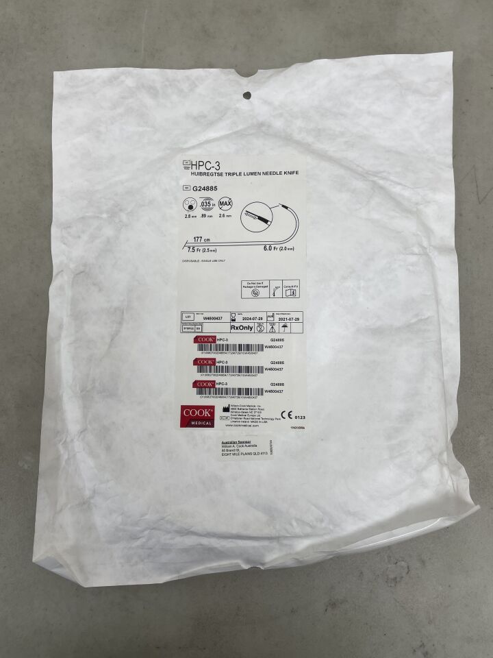 G24885 - COOK - Huinbregste Triple Lumer Needle Knife, 7Fr-5Fr, 4mm tip, (EA) - ( Expiry Date: 2024-07-29 )