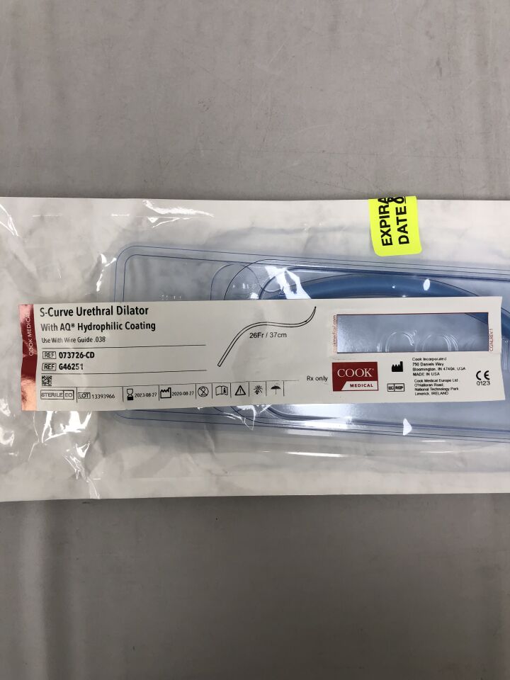 G46251 - COOK - S-Curve Urethral Dilator with AQ Hydrophilic Coating. with sideport, 26Fr/37cm, (EA) - ( Expiry Date: 2025-07-15 )