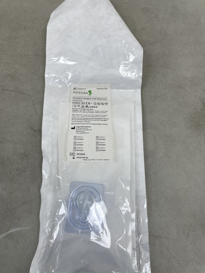 NL8501211 - INTEGRA - standard reservoir, flat-bottom 2.5cm, 1.26ml, (EA) - ( Expiry Date: 2025-06-30 )