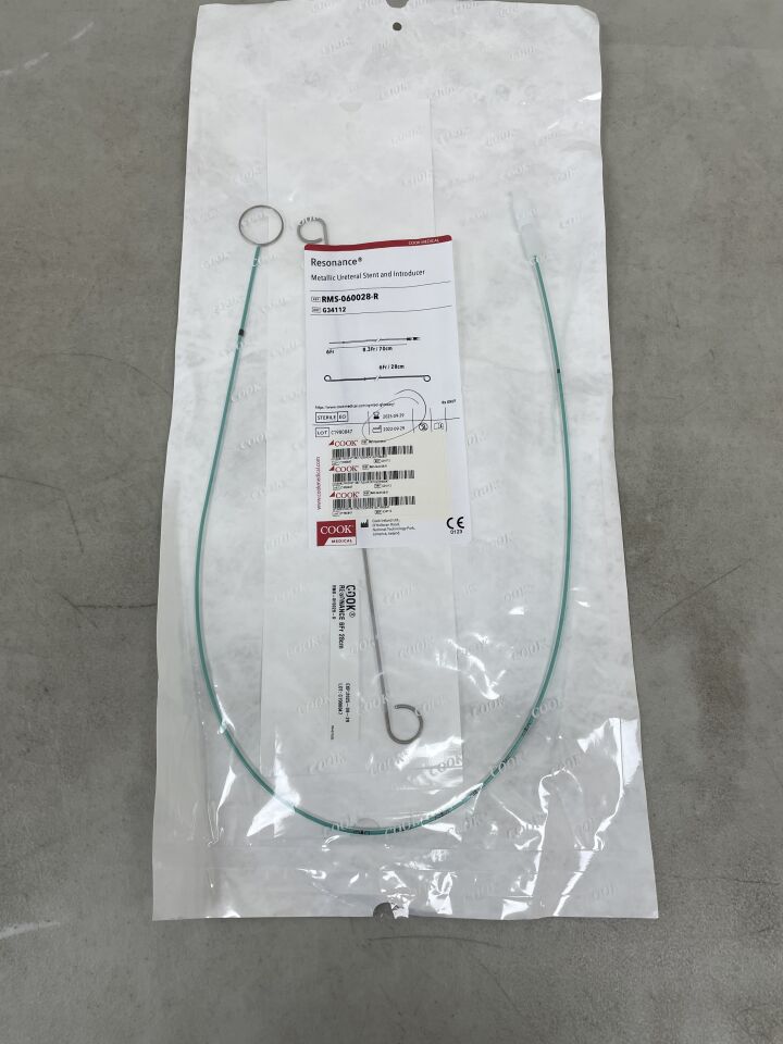G34112 - COOK - Resonance Metallic Ureteral Stent Set, 6 Fr x 28 cm Length, (EA) - ( Expiry Date: 2025-09-29 )