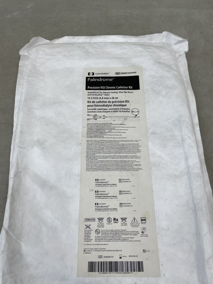 8888145049P - COVIDIEN - Palindrome Symmetrical Tip Precision HSI Chronic Catheter Kit, 45cm, (EA) - ( Expiry Date: 2023-03-02 )