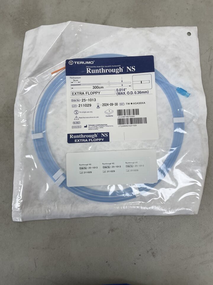 25-1013 - TERUMO - Runthrough NS Extra Floppy Coronary Guidewire, 0.014 dia in. x 300 cm Length, (EA) - ( Expiry Date: 2024-09-30 )