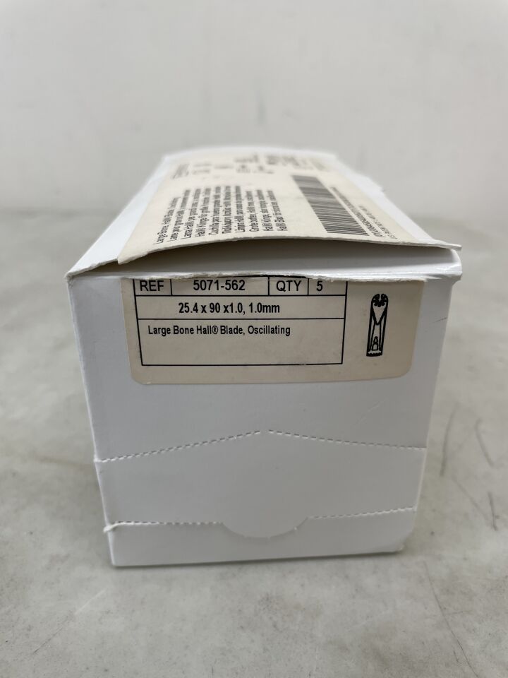 5071-562 - CONMED - Blade, 90 L x 13 mm W, 1.27 mm Cut Thickness, 1.27 mm, (BX/5) - ( Expiry Date: 2025-03-08 )