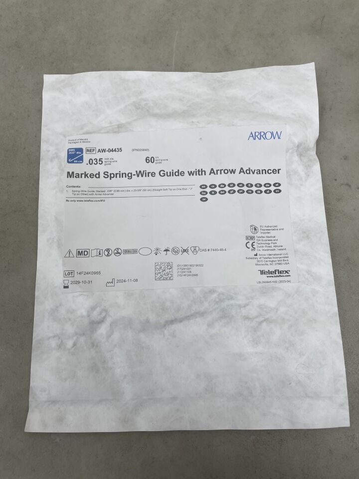 AW-04435 - TELEFLEX - Marked Spring Wire Guide 0.035" x 60cm, (EA) - ( Expiry Date: 2029-10-31 )