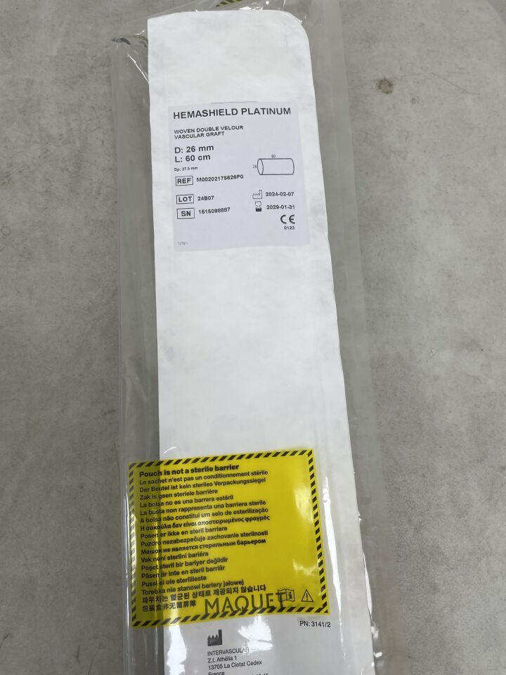 M00202175626P0 - MAQUET - Hemashield Platinum Woven Double Velour Vascular Graft  - 26mm x 60cm, (EA) - ( Expiry Date: 2029-01-31 )