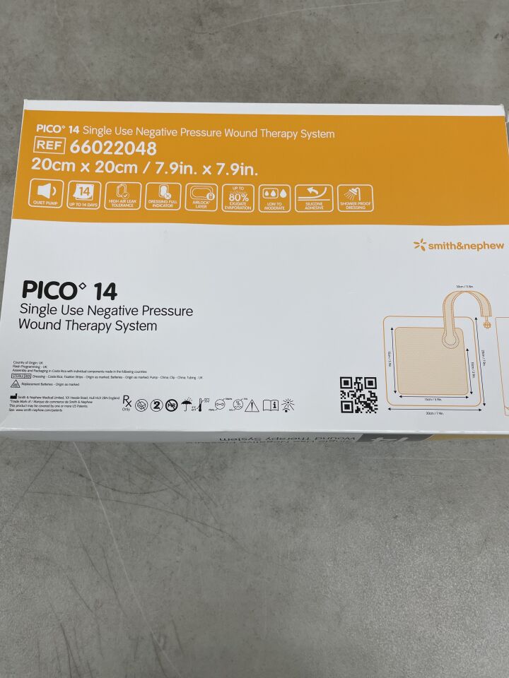 66022048 - SMITH & NEPHEW - PICO 14 NPWT System w/Two Dressings, 20cm x 20cm - Negative Pressure Wound Therapy, NPWT, (BX/1) - ( Expiry Date: 2025-09-01 )