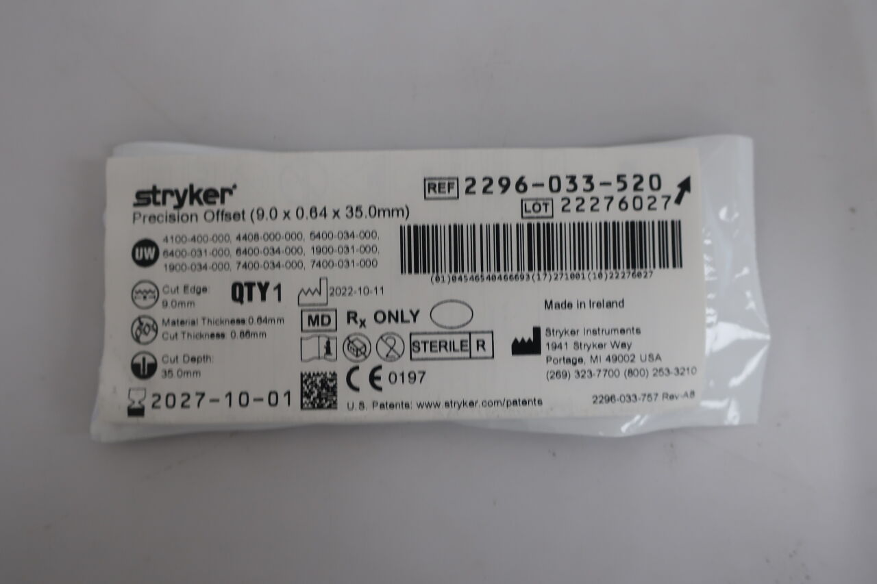 2296-033-520 - STRYKER - Straight Micro Oscillating/Sagittal Saw Blade, 35 L x 9 mm, (EA) - ( Expiry Date: 2025-10-01 )