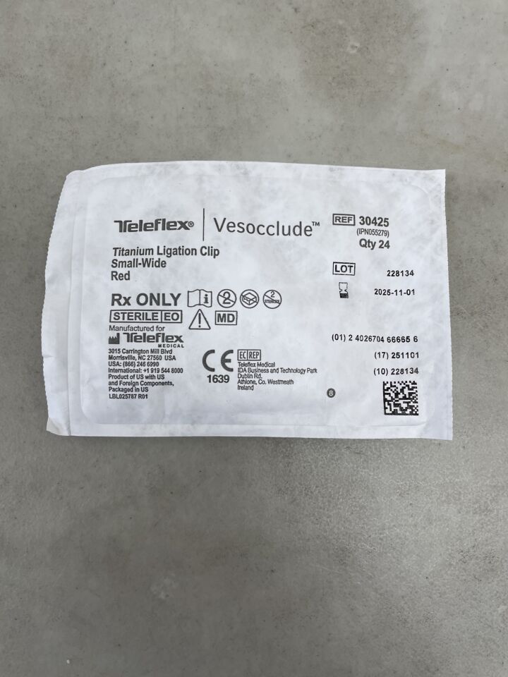 30425 - TELEFLEX - Endo GIA Universal Straight 45-2.5mm Reload, White, (EA) - ( Expiry Date: 2025-11-01 )