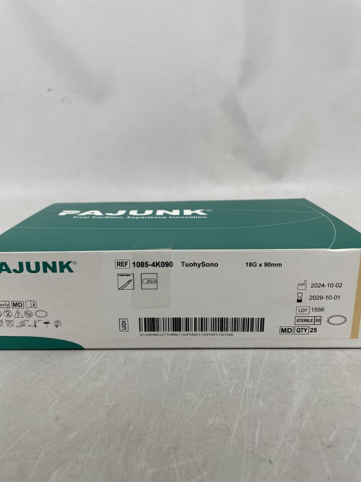 1085-4K090 - PAJUNK - TuohySono 18G x 90mm with Cornerstone reflectors, (BX/25) - ( Expiry Date: 2029-10-01 )