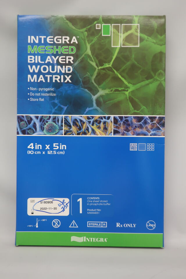 MWM4051 - INTEGRA - meshed bi-layer wound matrix 10cm x 12.5cm, (BX/1) - ( Expiry Date: 2025-12-14 )