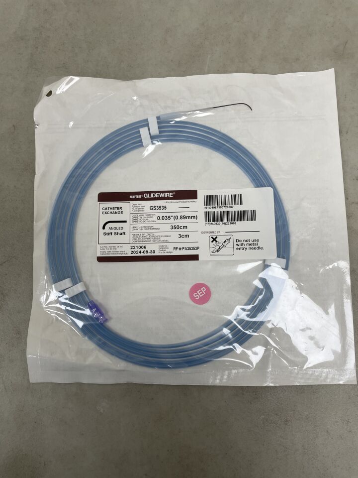 GS3535 - TERUMO - Radifocus Glidewire - Angled Stiff Shaft - .035" x 350cm x 3cm, (EA) - ( Expiry Date: 2024-11-17 )