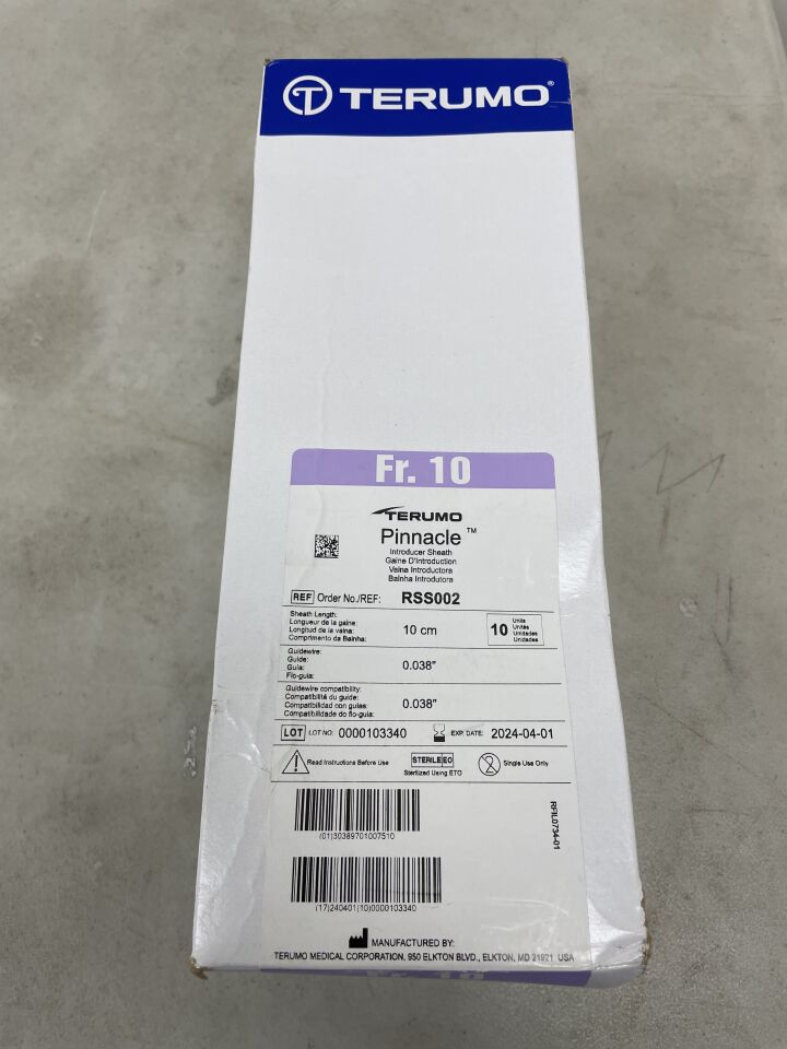 RSS002 - TERUMO - Pinnacle Coronary Introducer Sheath with 0.038" Mini Wire 10F x 10cm, (BX/10) - ( Expiry Date: 2025-08-18 )