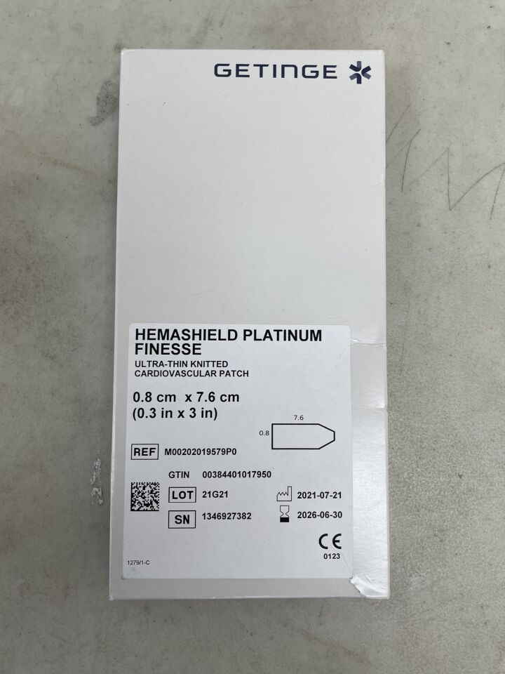 M00202019579P0 - MAQUET - Hemashield Platinum Finesse Ultra-Thin Knitted Cardiovascular Patch - 0.8cm x 7.6cm, (BX/1) - ( Expiry Date: 2026-06-30 )