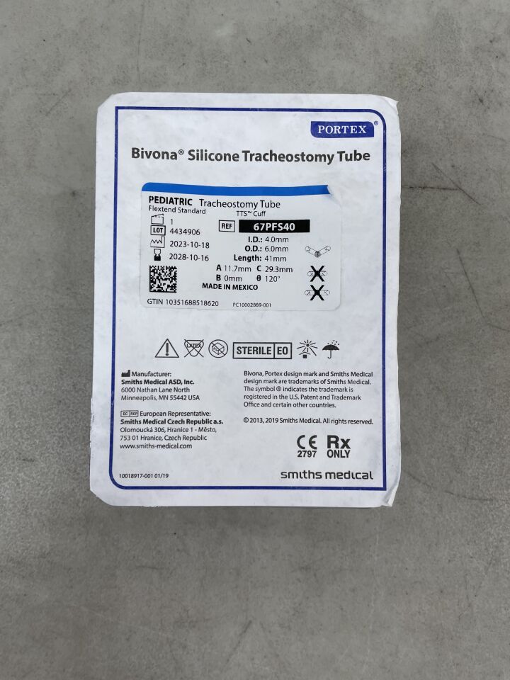 67PFS40 - SMITHS MEDICAL - Portex Bivona FlexTend TTS Pediatric V Neck Flange Tracheostomy Tube, Size 4.0, (EA) - ( Expiry Date: 2028-10-16 )