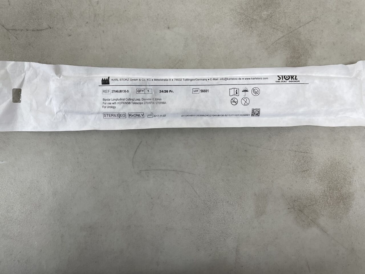 27040JB130-S  -  STORZ  -  Bipolar Cutting Loop Electrode, 24/26 Fr Size, 0.3 mm dia. Wire, Longitudinal , ( EA )  -  ( Expiry Date : 2099-12-31 )