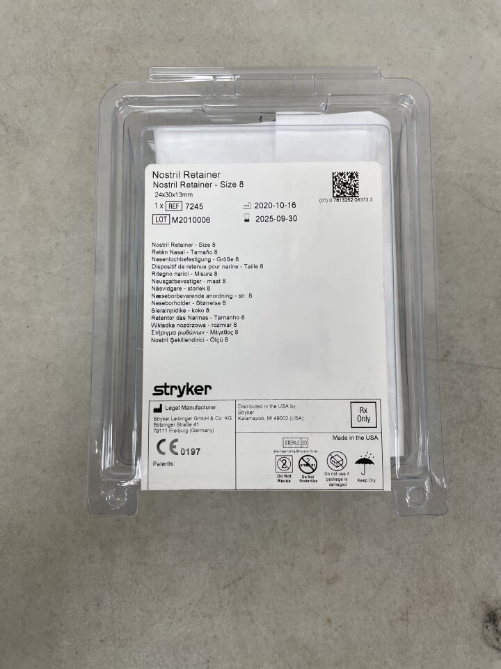 7245 - STRYKER - Nostril Retainer, Symmetric Straight Wings, 24mm x 30mm x 13mm, Size 8, (EA) - ( Expiry Date: 2025-09-30 )