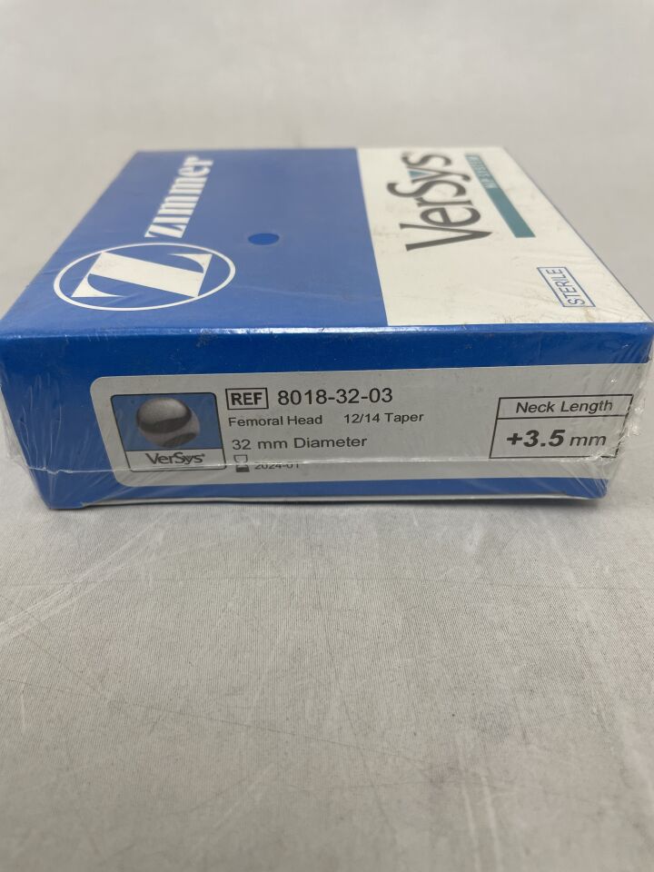 8018-32-03 - ZIMMER - VerSys Hip System Femoral Head 12/14 Taper, 32mm Diameter, +3.5mm Neck Length, (BX/1) - ( Expiry Date: 2026-04-30 )