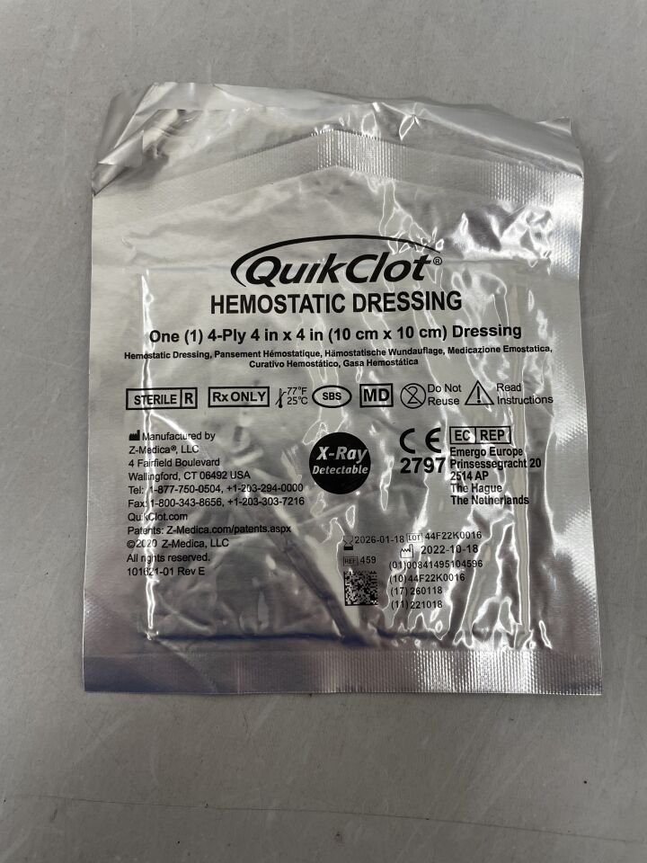 459 - Z-MEDICA - quikclot hemostatic dressing, 4x4, (EA) - ( Expiry Date: 2026-01-18 )