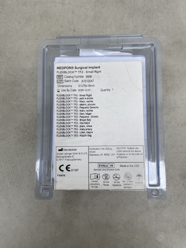 9858 - STRYKER - Medpor FLEXBLOCK TF2, Size - Small, Right, 61 x 78 x 18mm, (EA) - ( Expiry Date: 2025-10-31 )