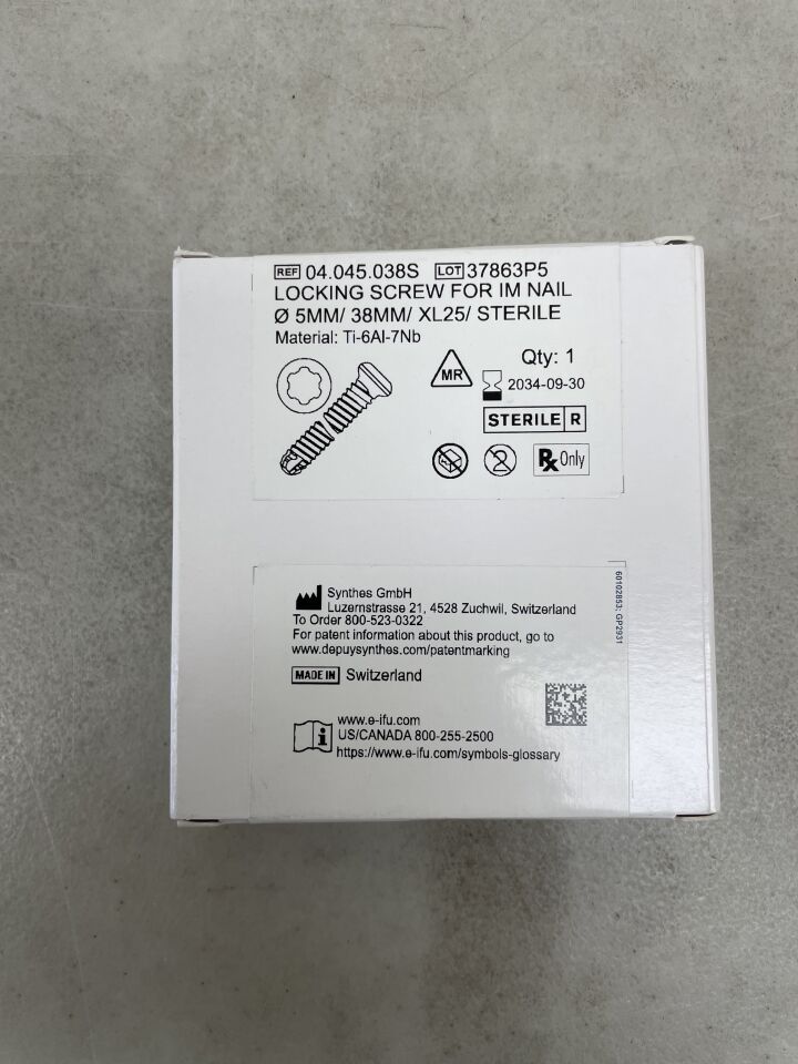 04.045.038S - SYNTHES - Titanium Retaining Locking Screw For IM Nails with XL25 Recess, 5 dia. x 38 mm, (BX/1) - ( Expiry Date: 2034-09-30 )
