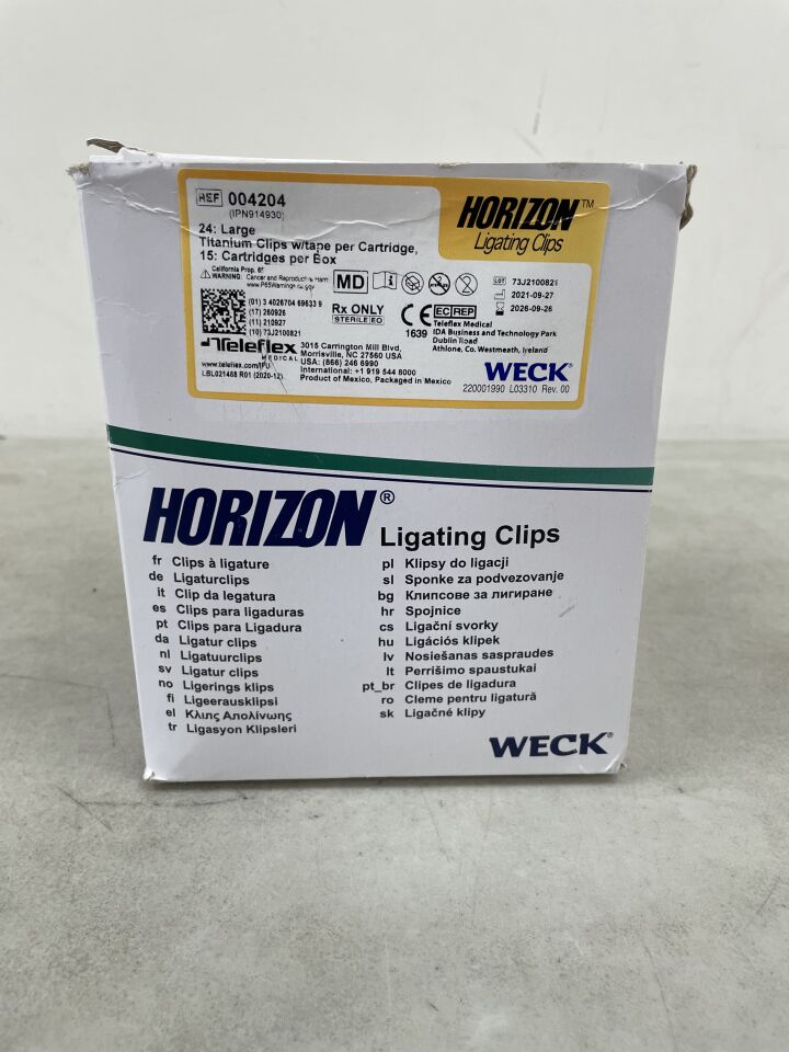 4204 - TELEFLEX - Weck Horizon Titanium Ligating Clips, Large, 24 Clips, (BX/15) - ( Expiry Date: 2026-09-26 )